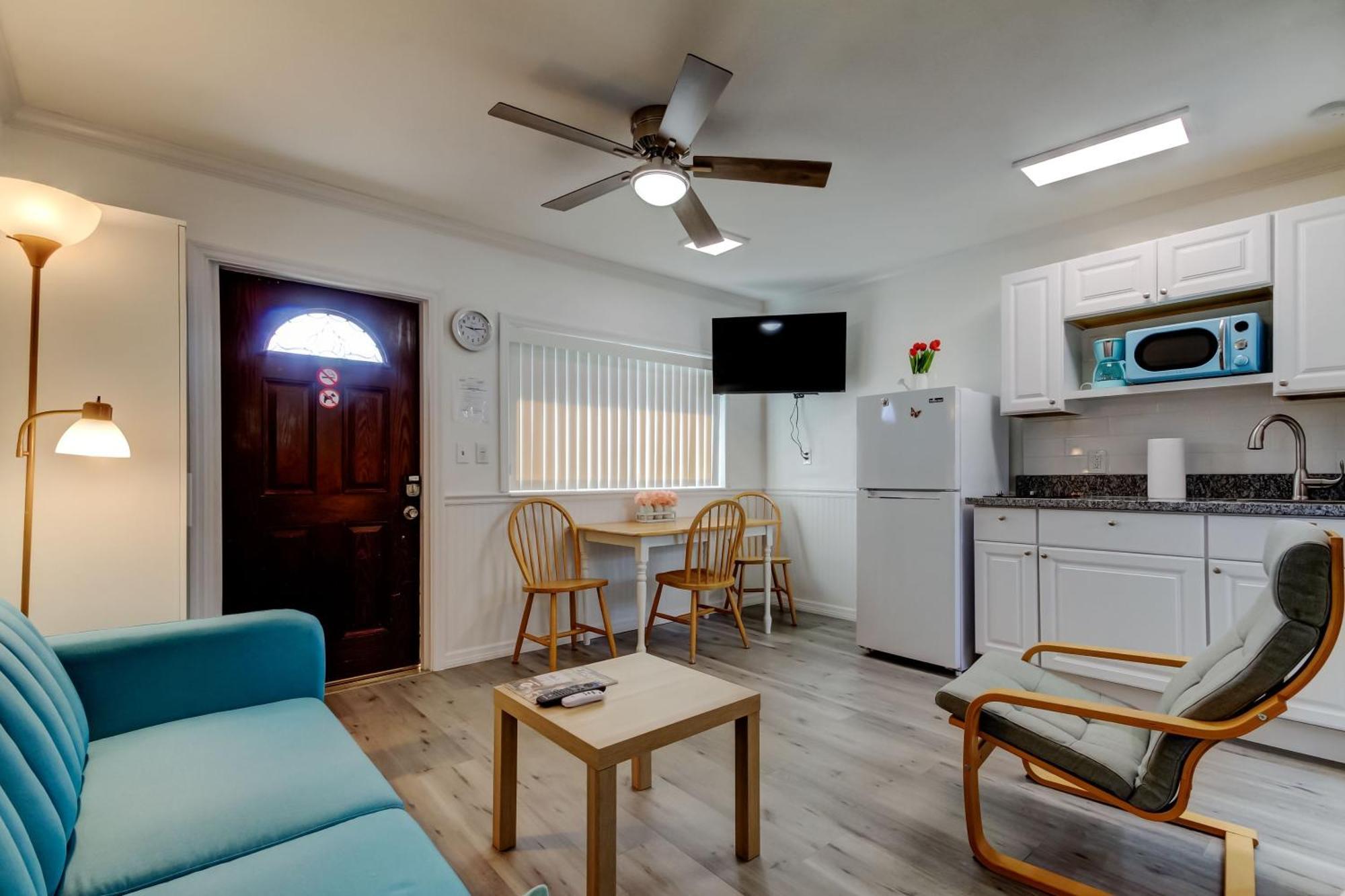 Carousel -redington Shores Motel